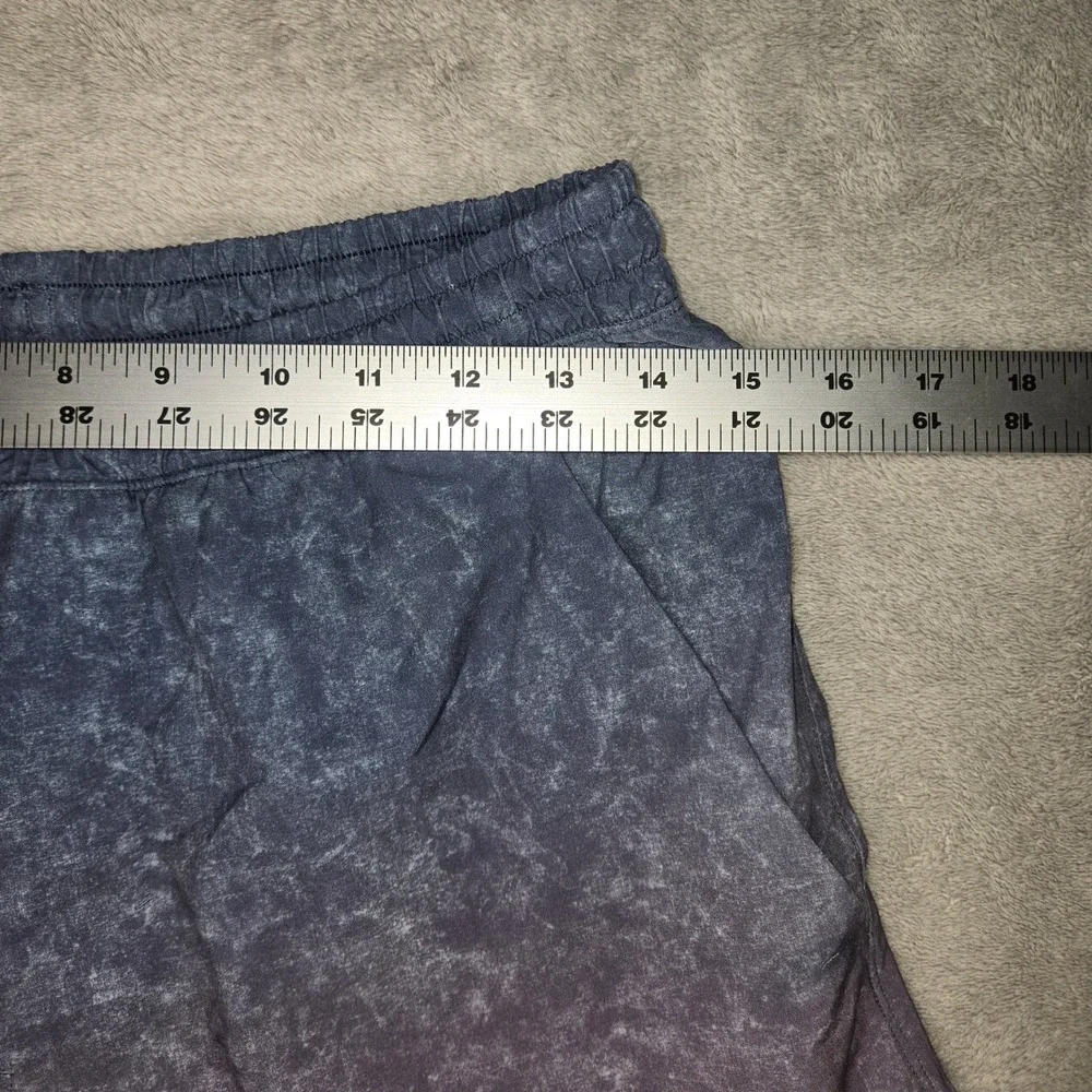 Lululemon Pace Breaker 7 Inch Shorts Mens Medium Purple Acid Wash Athletic Run
